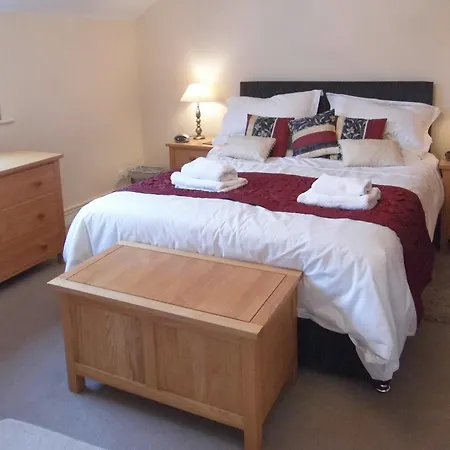 School Knott Cott Semesterbostad